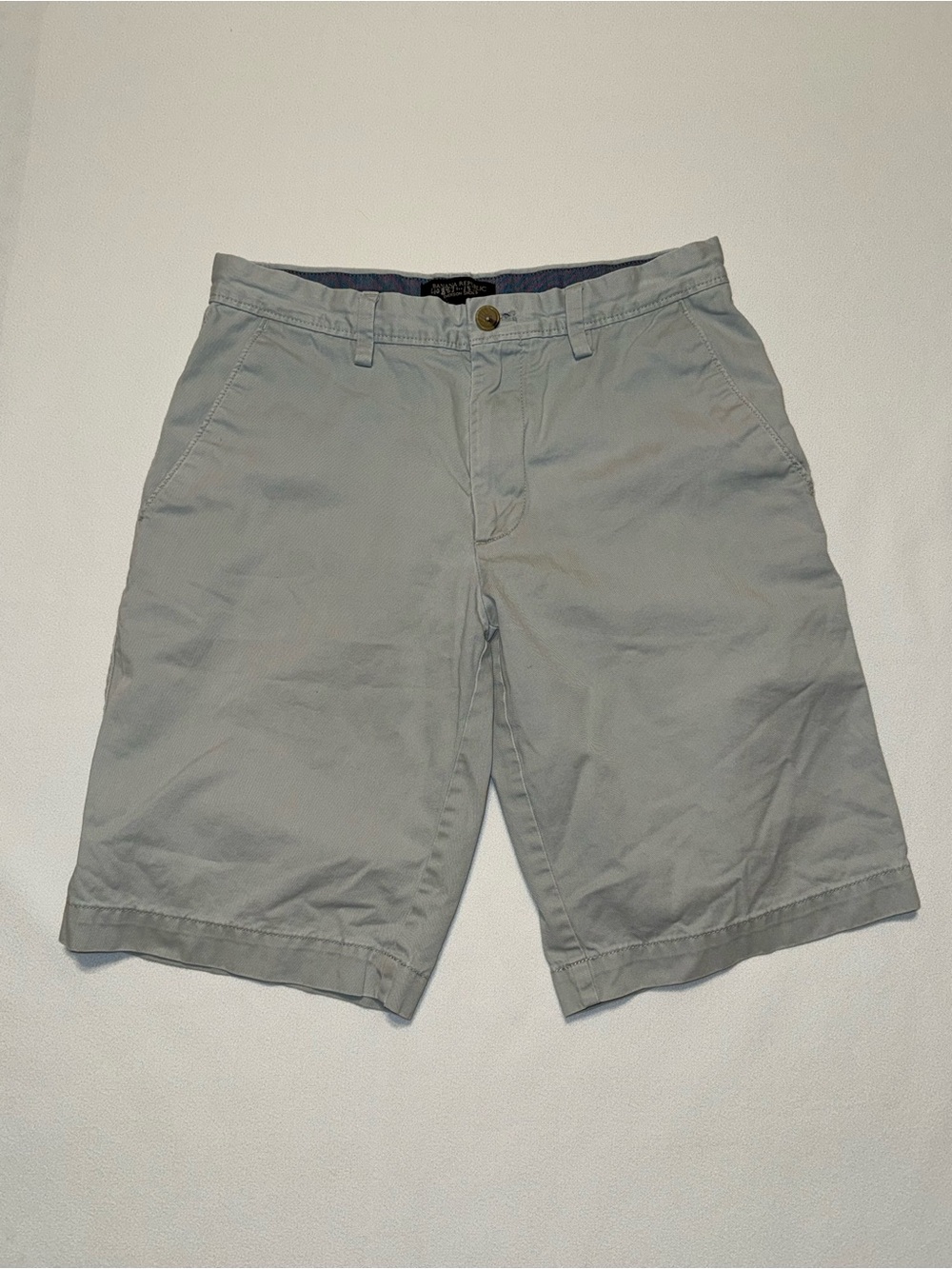 Banana Republic Men’s Emerson Short Light Blue Size 29 Flat Front Chino Shorts
